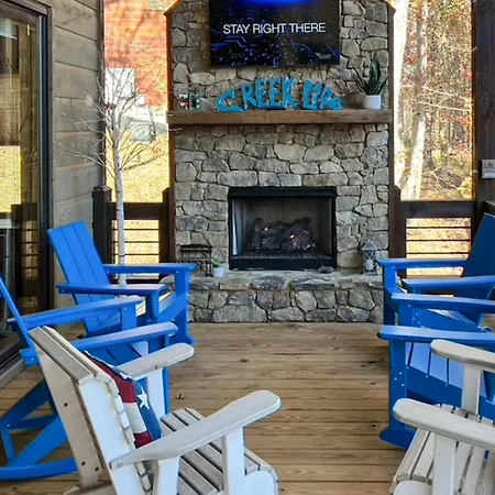 Grizzly Cabin